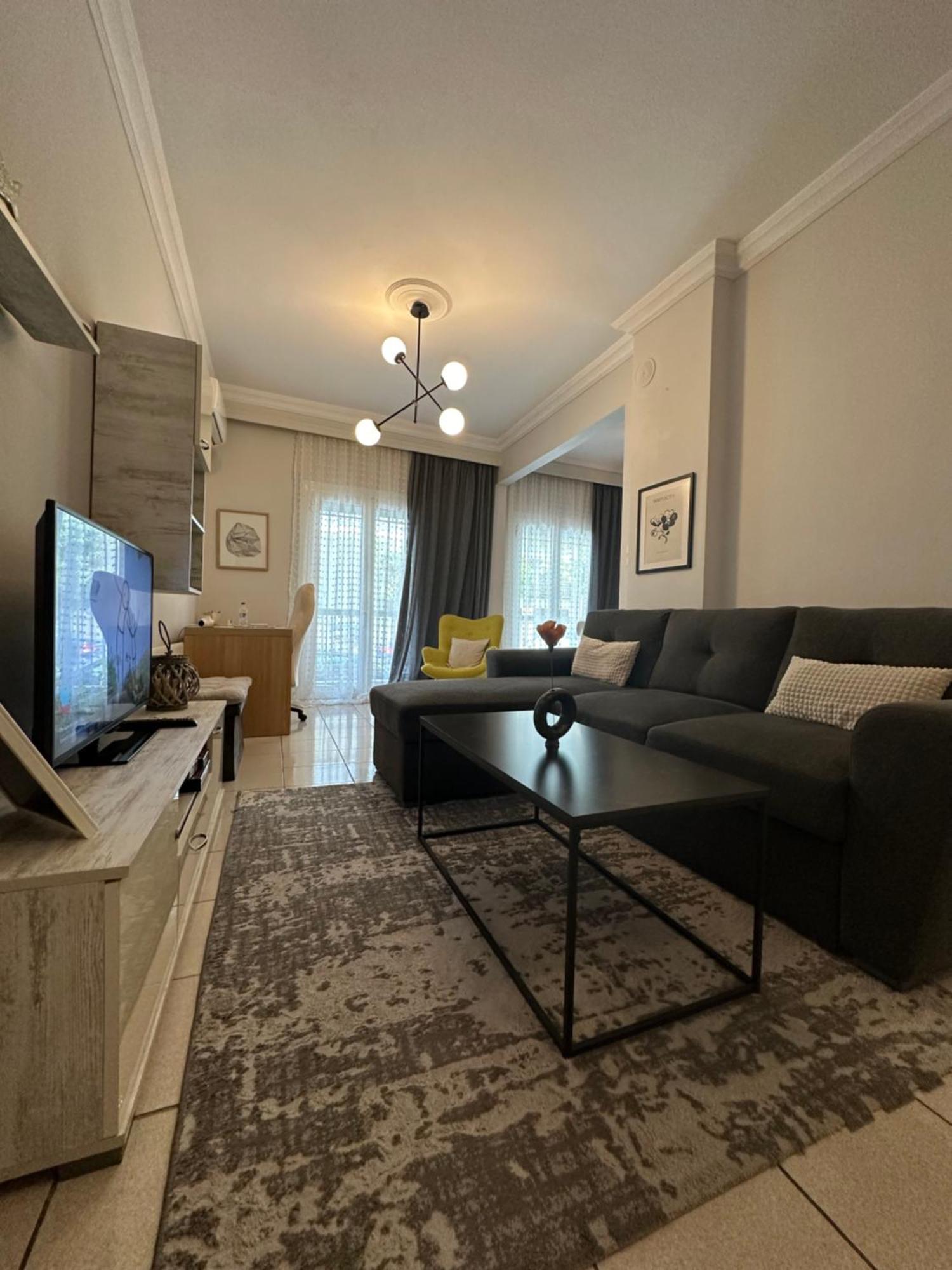 Mellia Apartment *